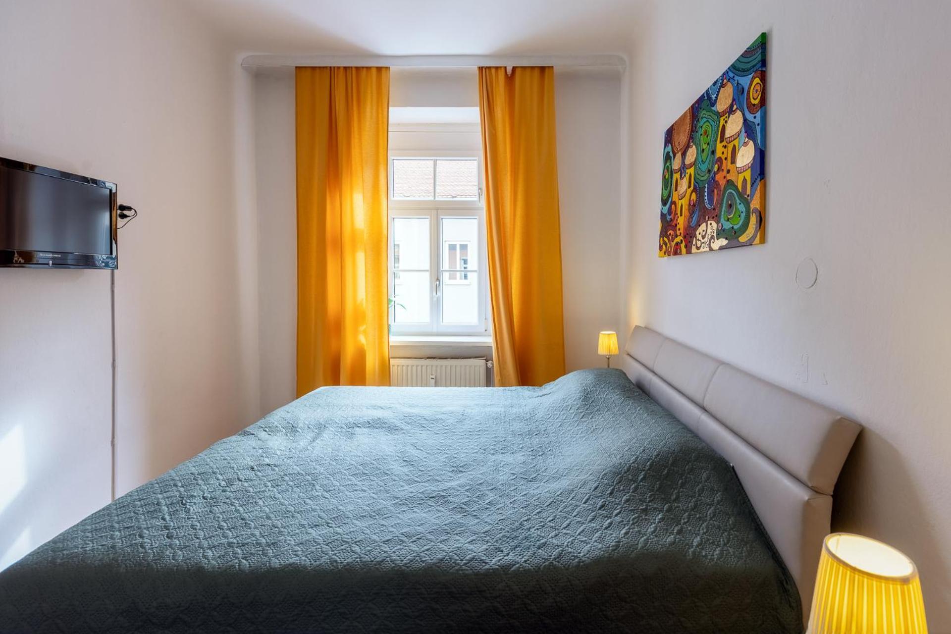 Sunny Citycenter Apartment - Graz Main Station ภายนอก รูปภาพ