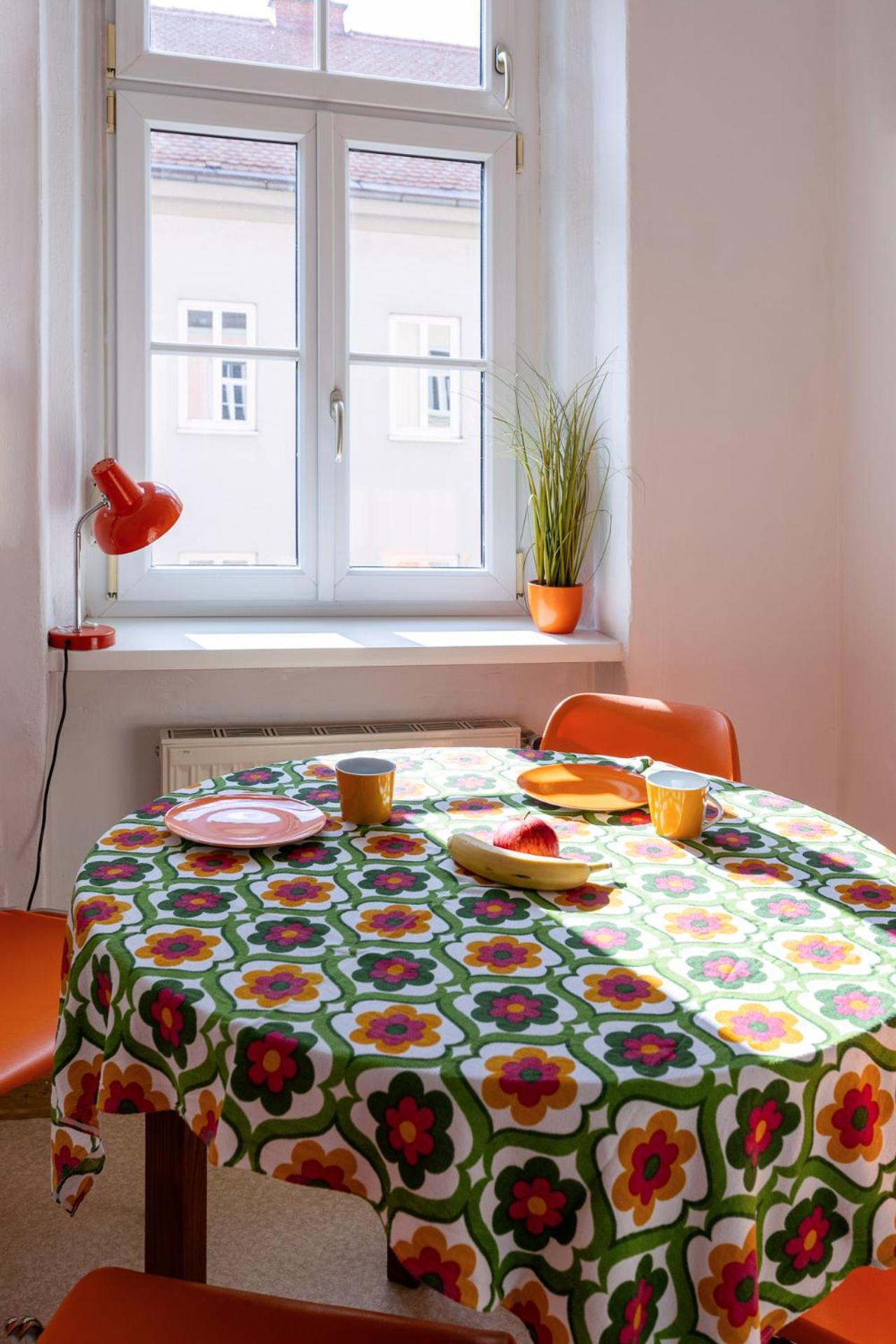 Sunny Citycenter Apartment - Graz Main Station ภายนอก รูปภาพ