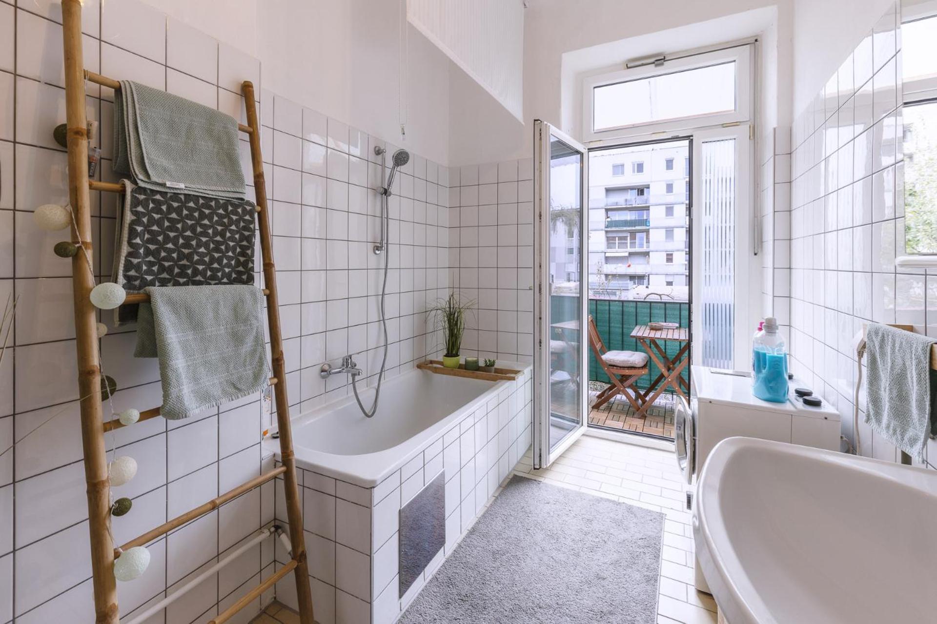 Sunny Citycenter Apartment - Graz Main Station ภายนอก รูปภาพ