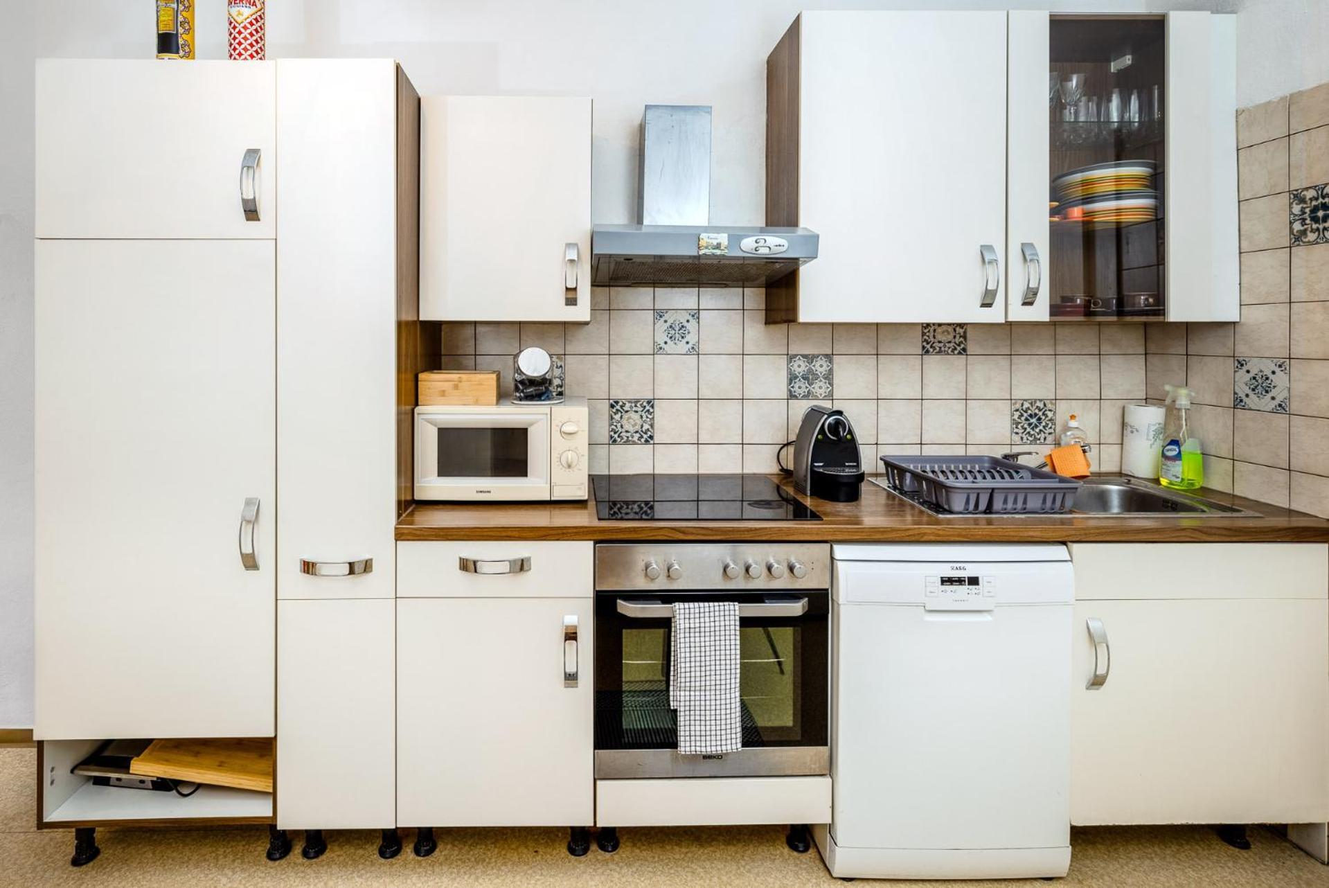 Sunny Citycenter Apartment - Graz Main Station ภายนอก รูปภาพ